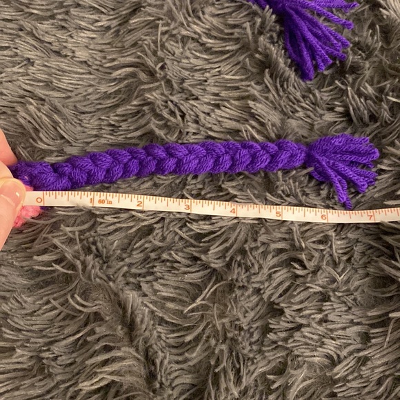 Owl Hat -crocheted - Picture 7 of 8